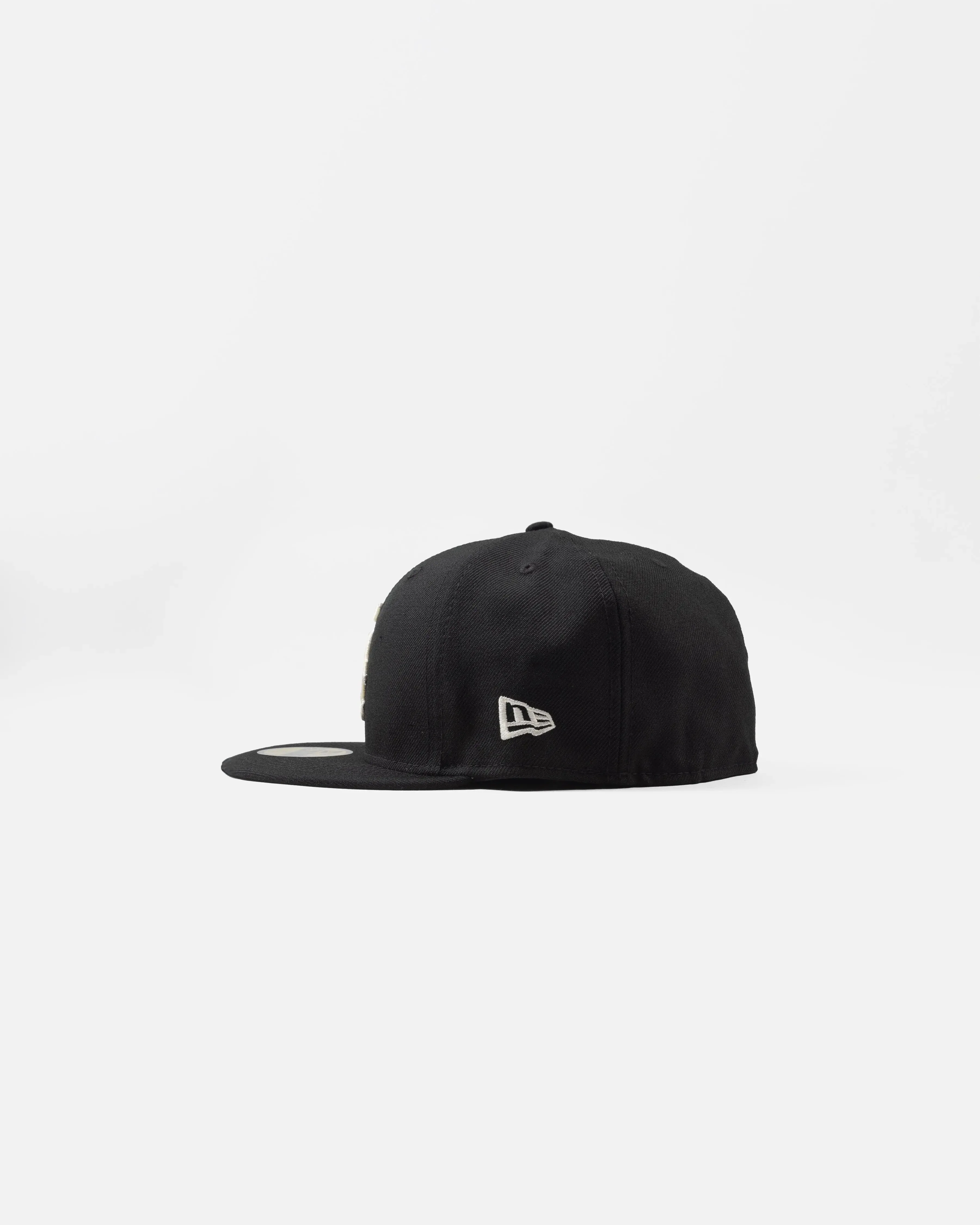Patta x Joe Freshgoods White Sox New Era Fitted Cap (Black) - Image 4