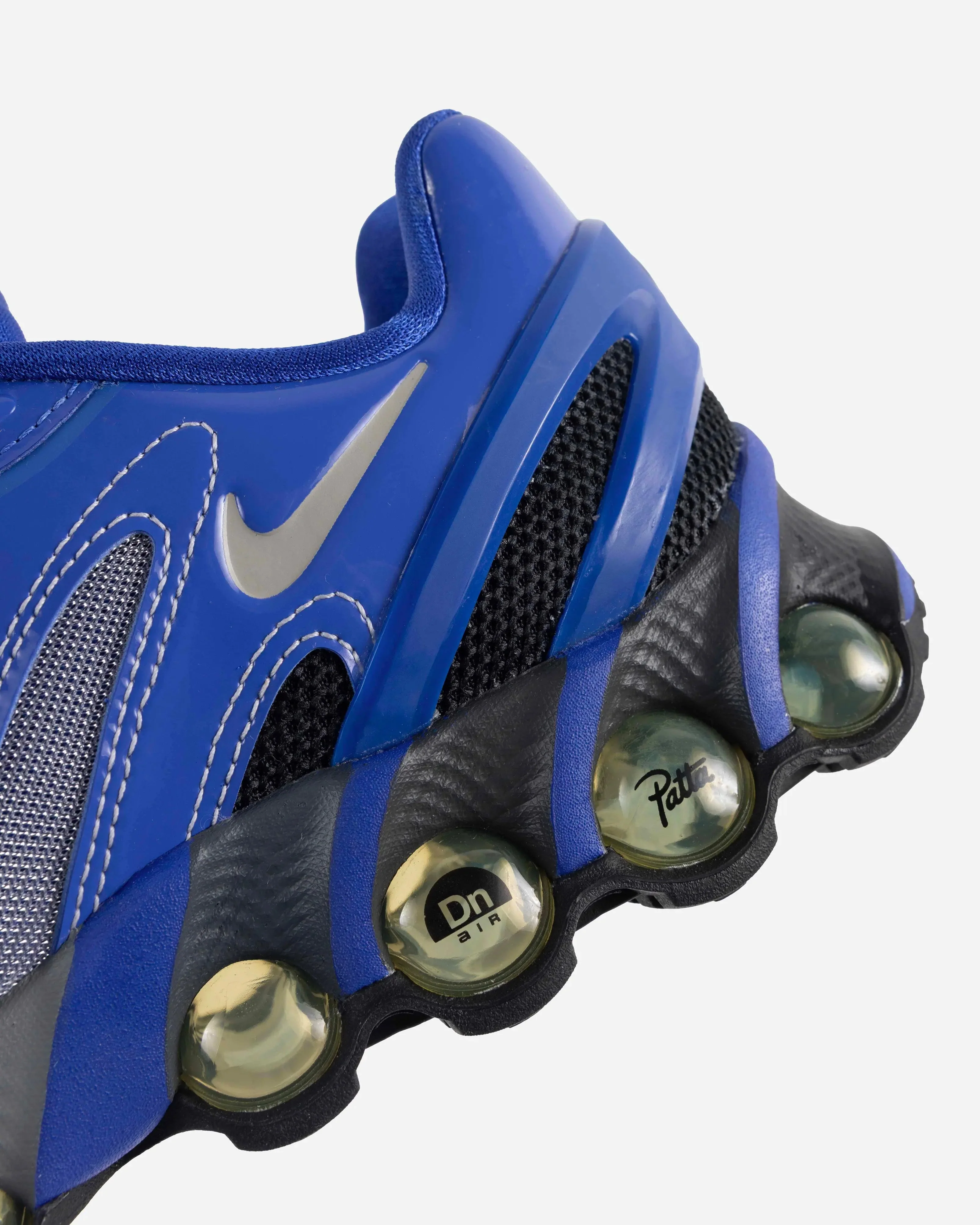 Patta x Nike Air Max DN8 SP (Game Royal/Light Charcoal) - Image 11